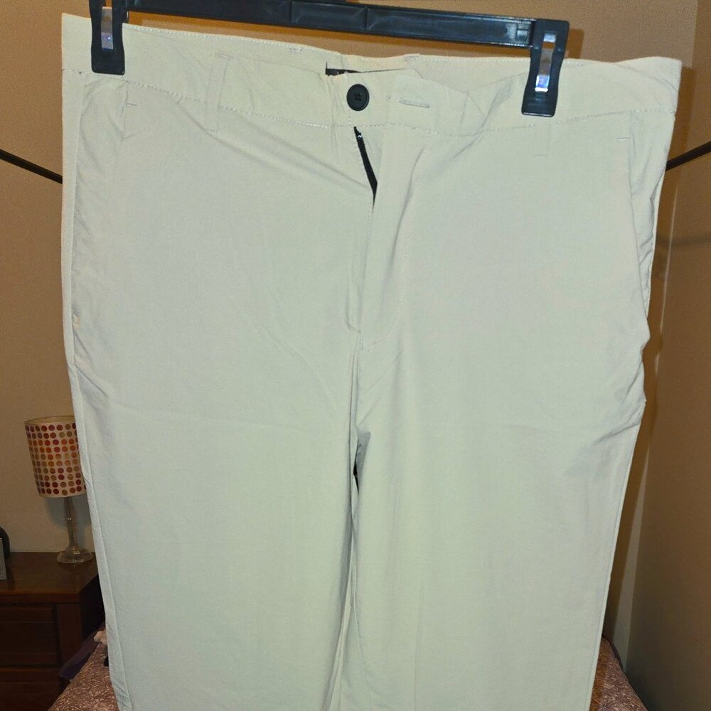 Saks 5th Avenue Men's Technical Chino